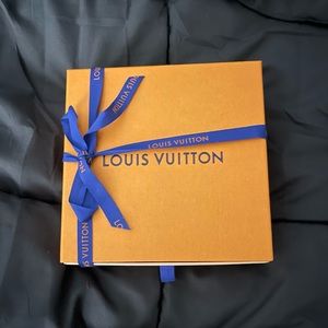 Louis Vuitton Box set for belt